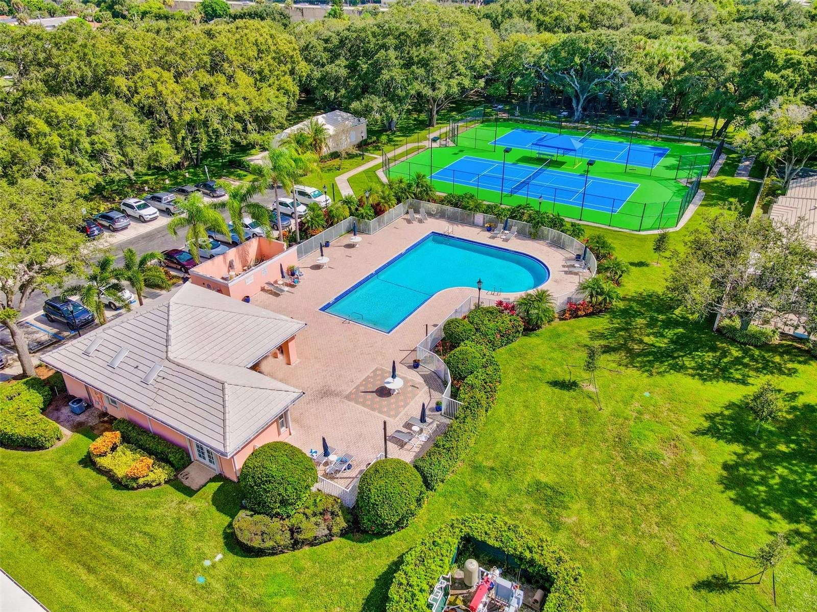 4047 GROVE POINT RD, PALM BEACH GARDENS, FL, 33410