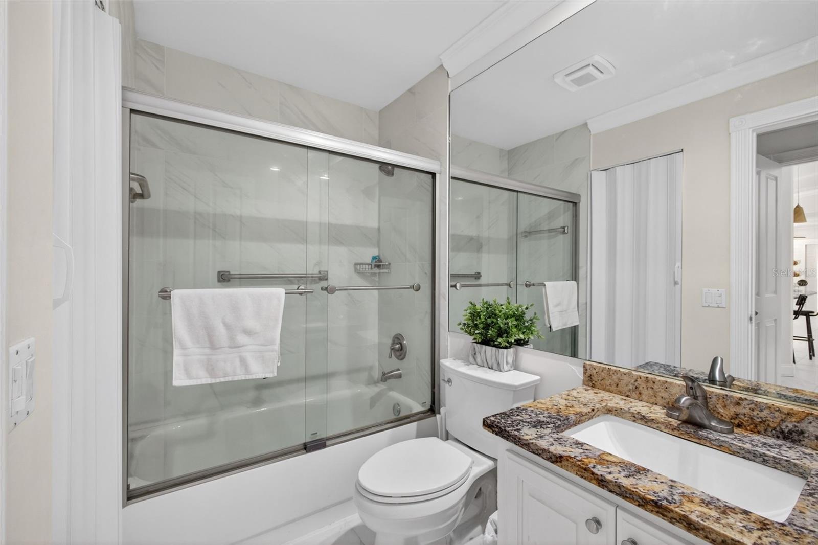 4047 GROVE POINT RD, PALM BEACH GARDENS, FL, 33410