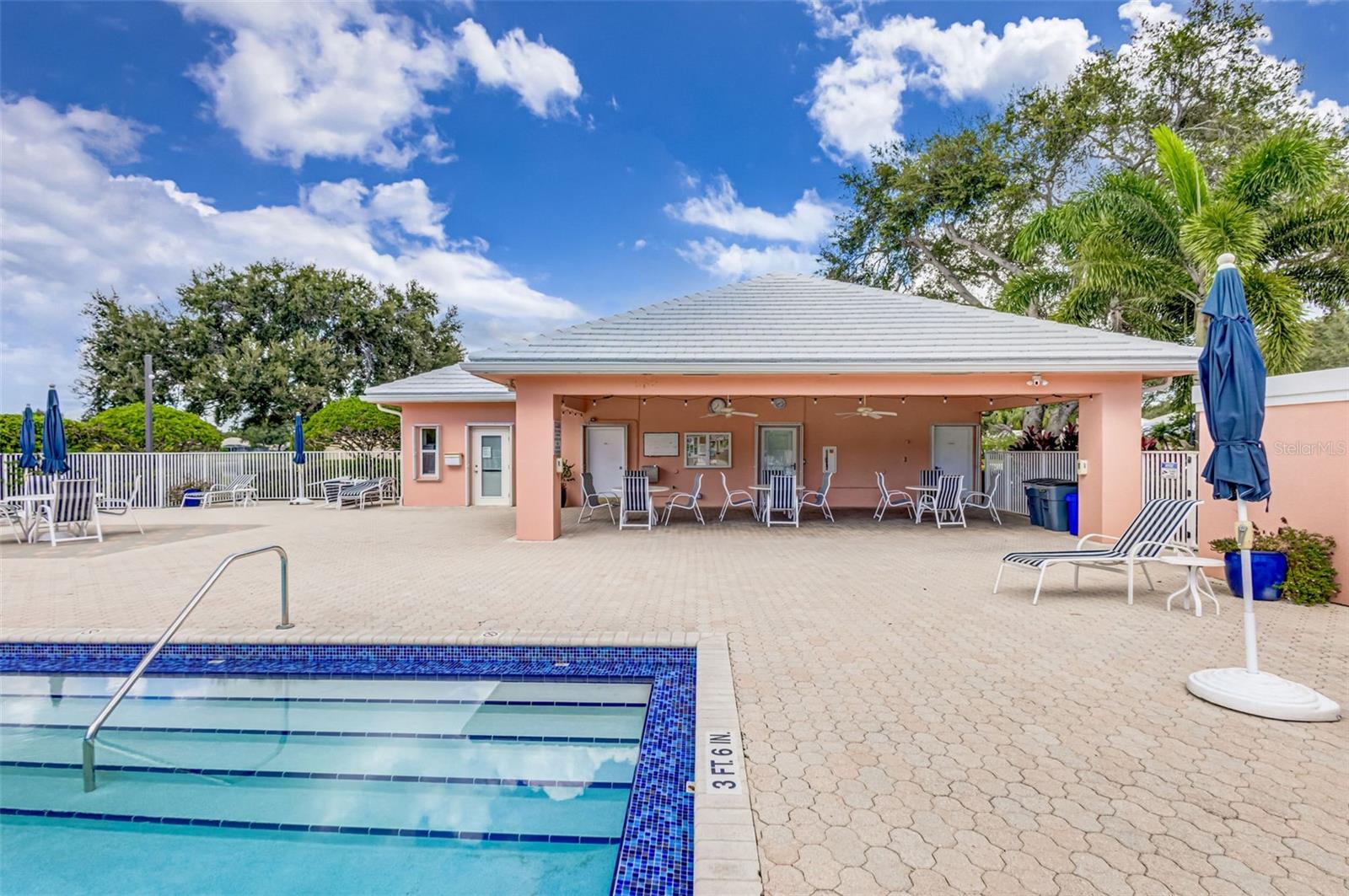 4047 GROVE POINT RD, PALM BEACH GARDENS, FL, 33410