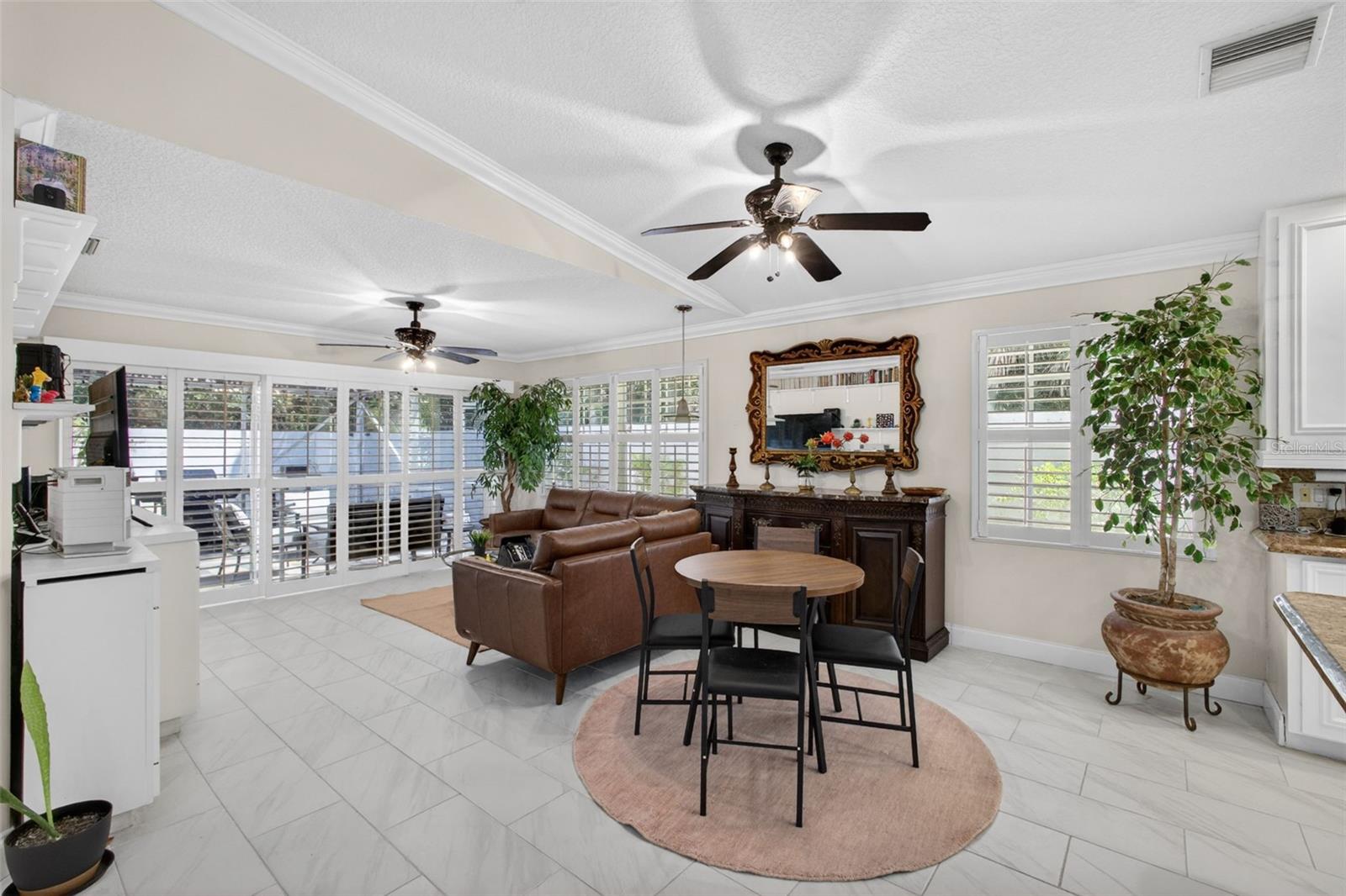 4047 GROVE POINT RD, PALM BEACH GARDENS, FL, 33410