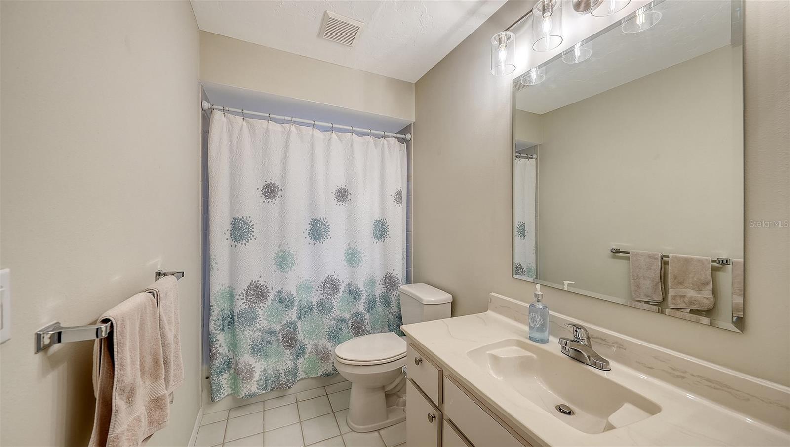 7363 OAK MOSS DR #33, SARASOTA, FL, 34241