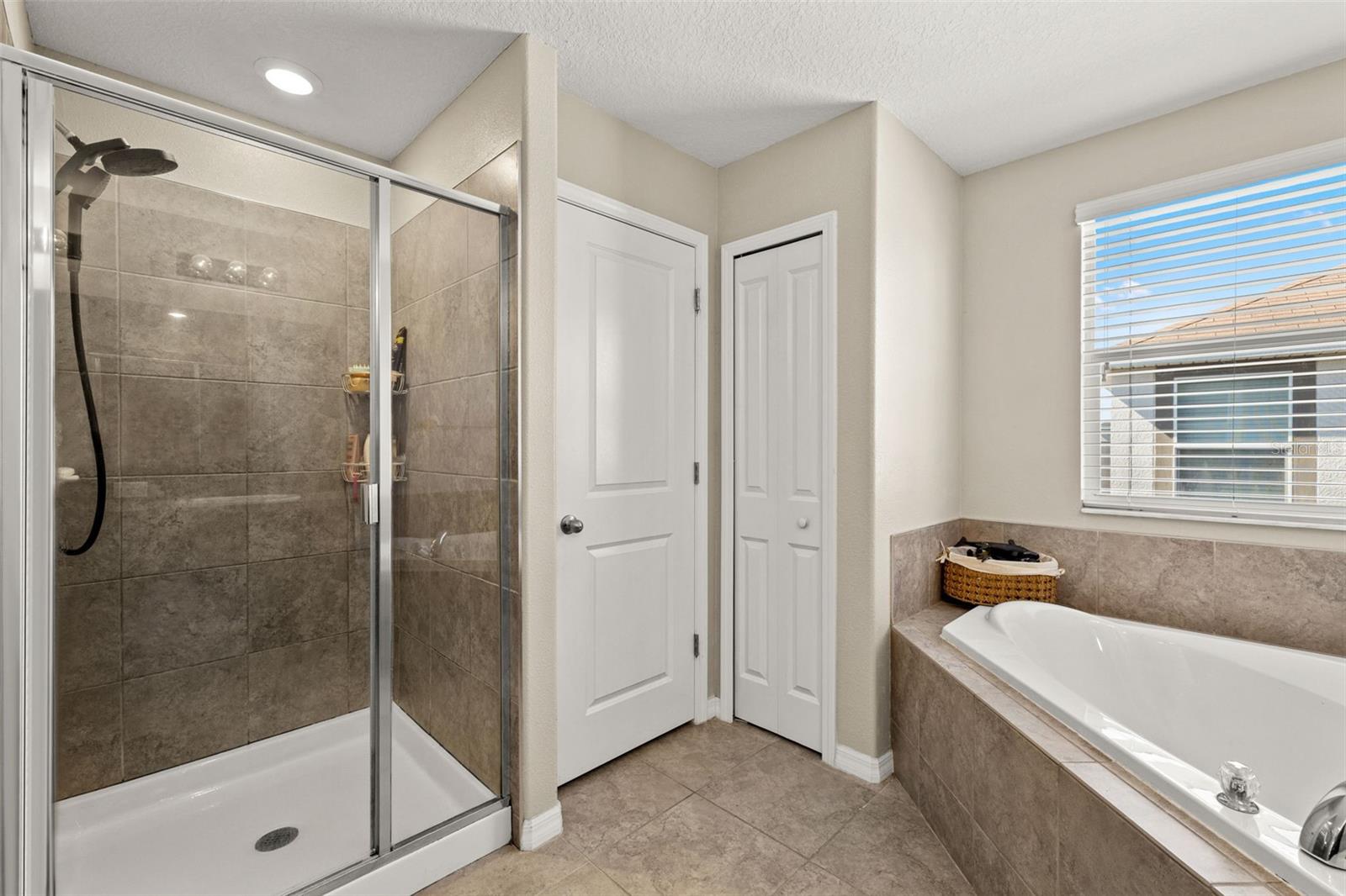 21126 PASSIVE PORCH DR, LAND O LAKES, FL, 34637