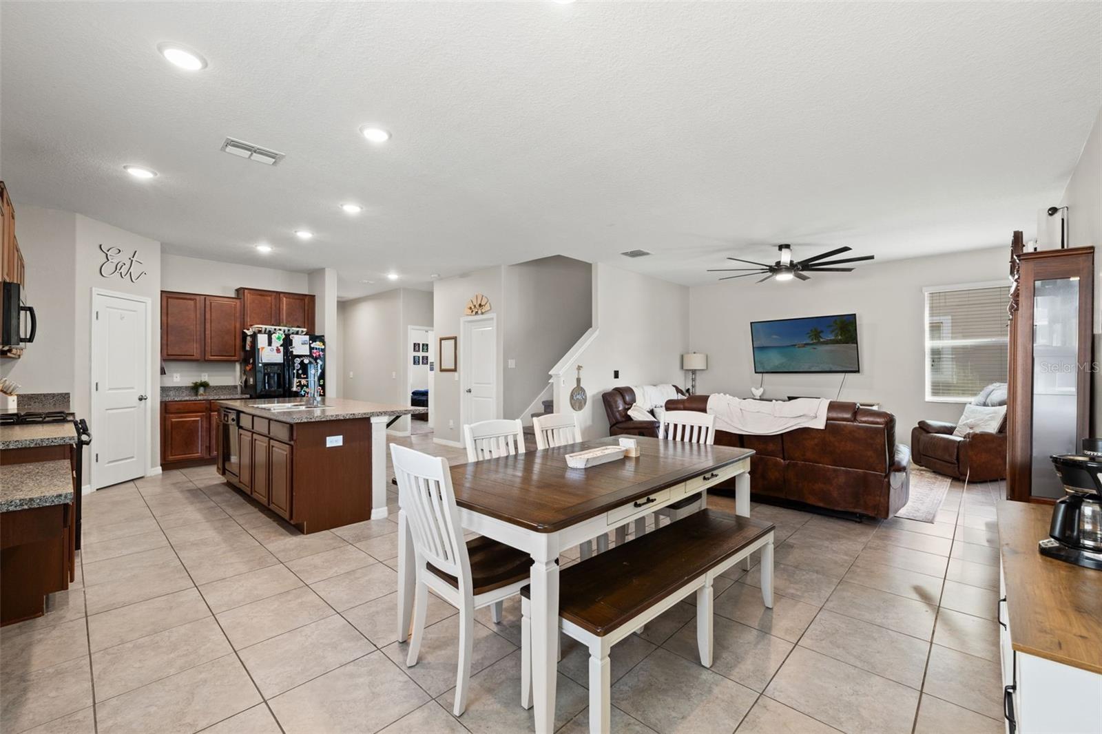 21126 PASSIVE PORCH DR, LAND O LAKES, FL, 34637