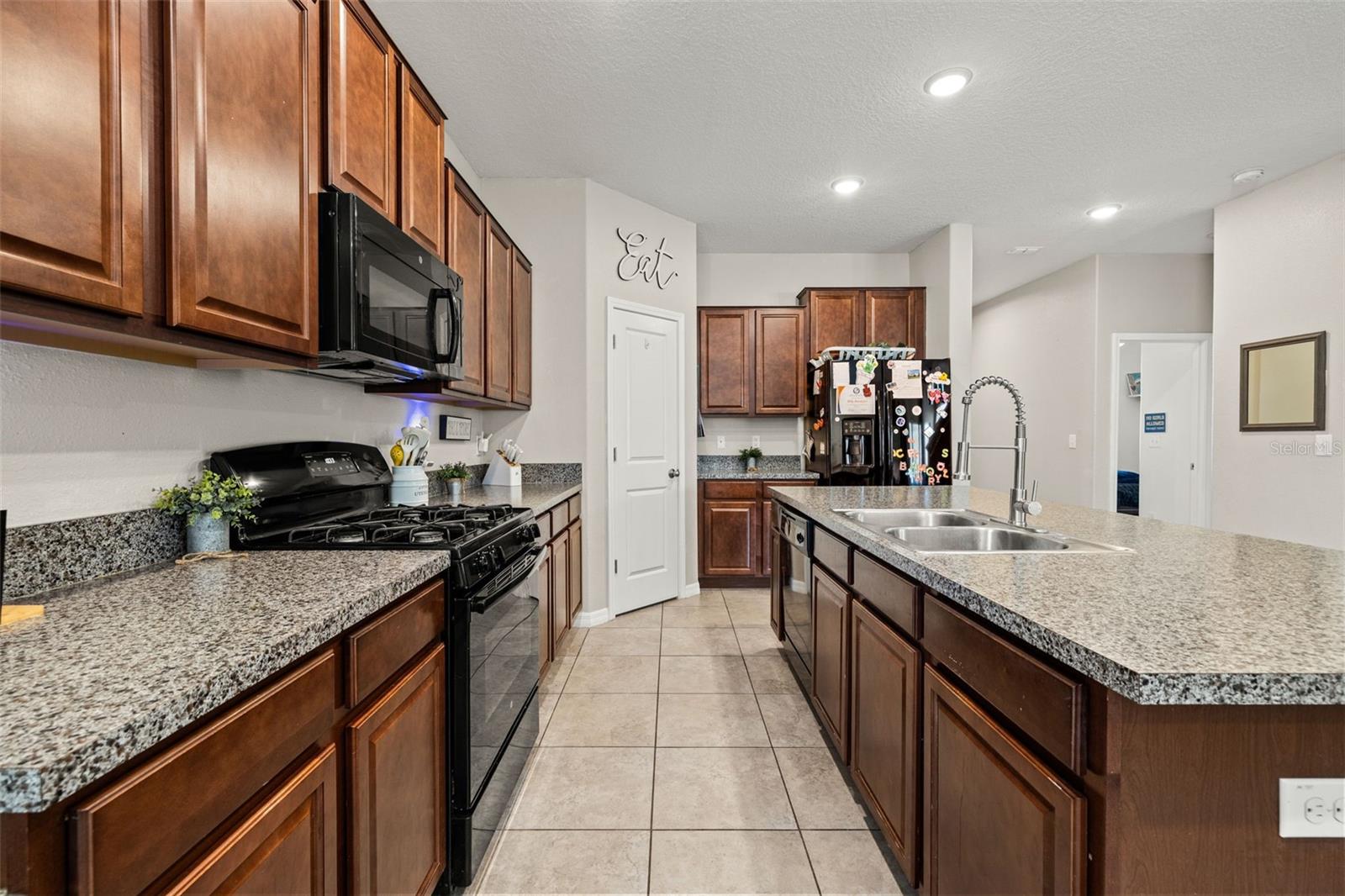 21126 PASSIVE PORCH DR, LAND O LAKES, FL, 34637