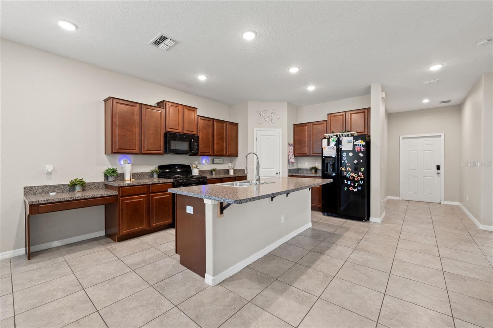 21126 PASSIVE PORCH DR, LAND O LAKES, FL, 34637