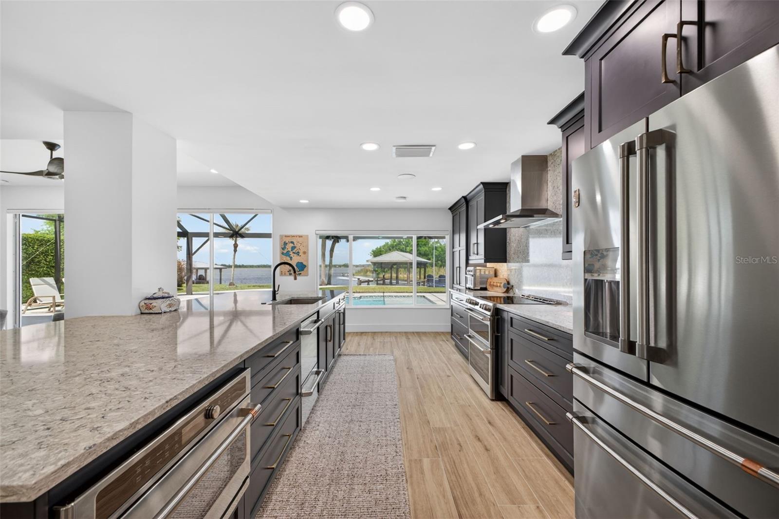 28828 BEAUCLAIRE DR, TAVARES, FL, 32778