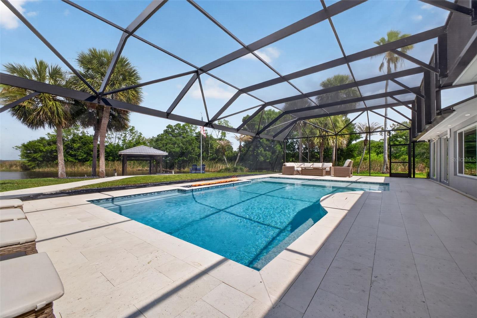 28828 BEAUCLAIRE DR, TAVARES, FL, 32778