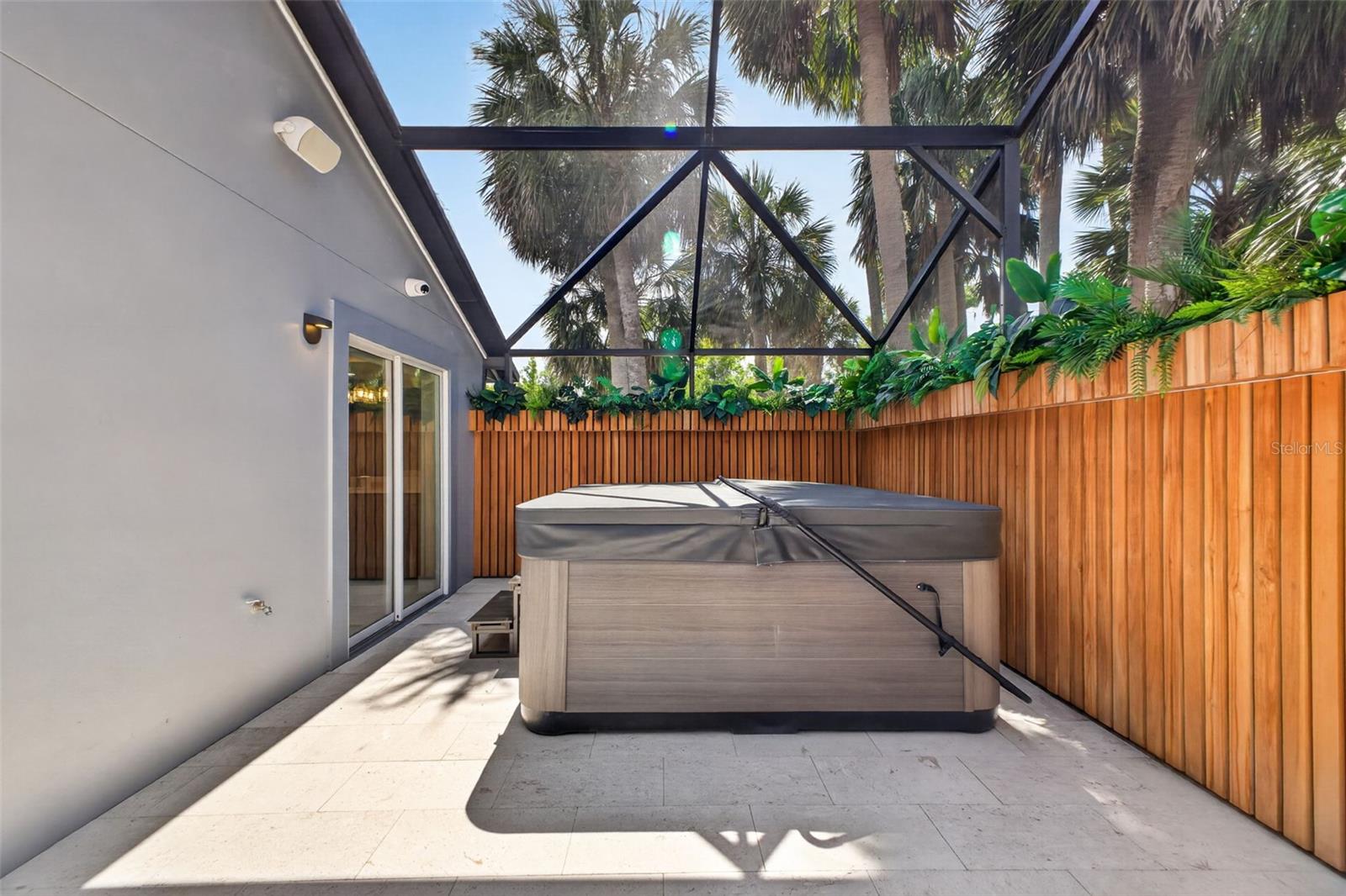 28828 BEAUCLAIRE DR, TAVARES, FL, 32778