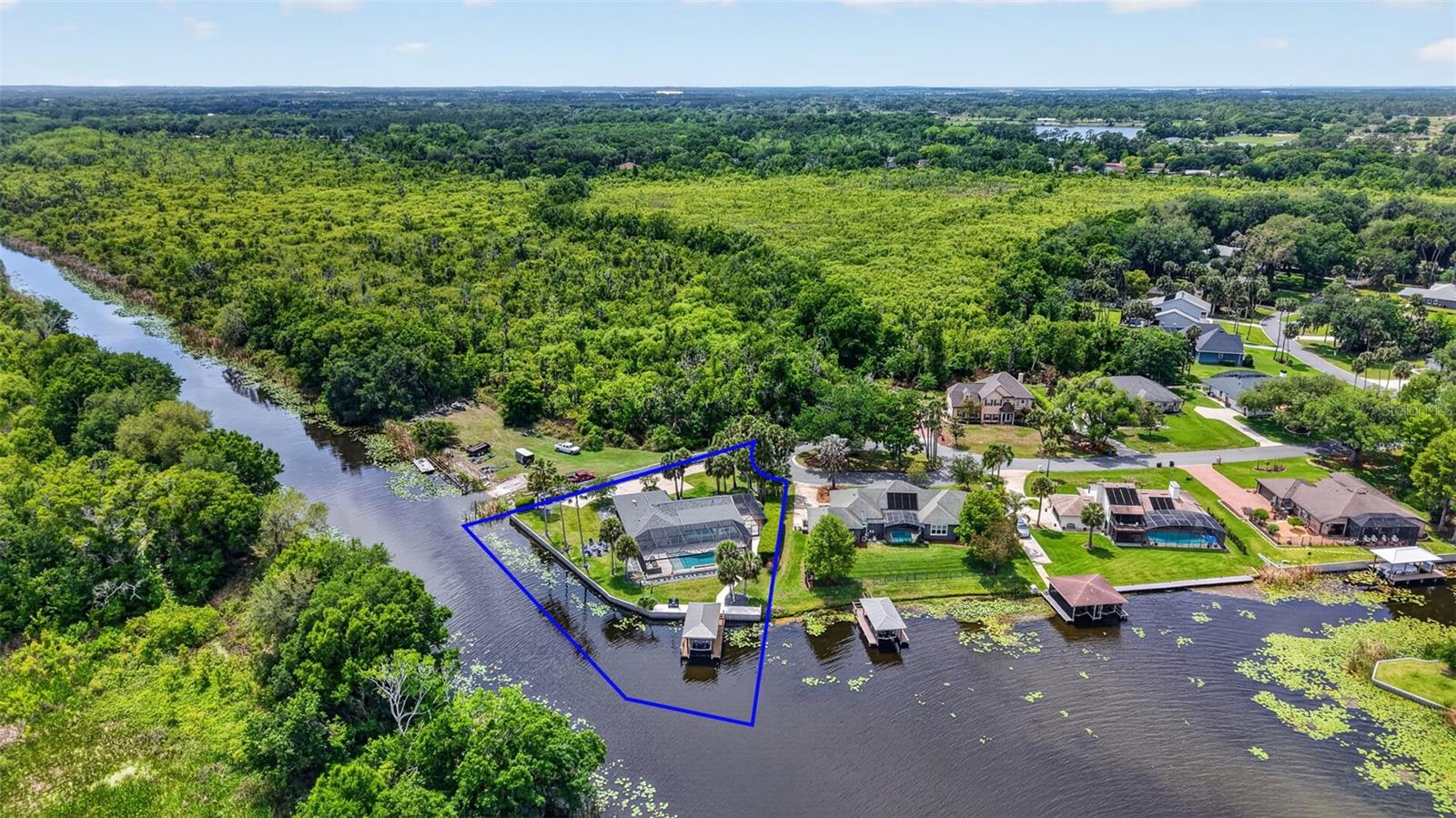 28828 BEAUCLAIRE DR, TAVARES, FL, 32778