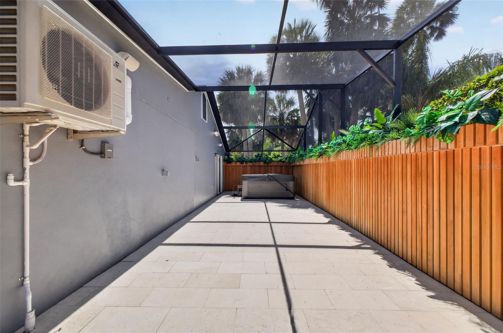 28828 BEAUCLAIRE DR, TAVARES, FL, 32778