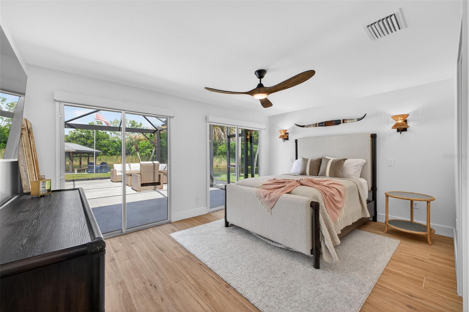 28828 BEAUCLAIRE DR, TAVARES, FL, 32778