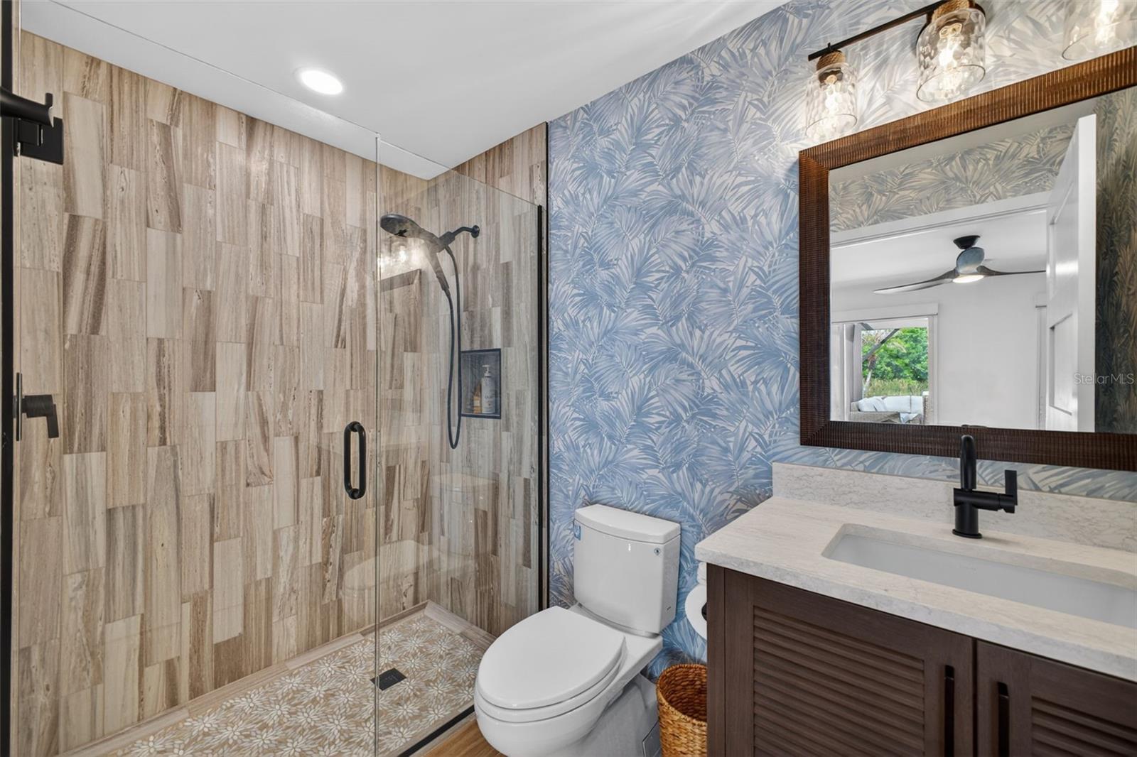 28828 BEAUCLAIRE DR, TAVARES, FL, 32778