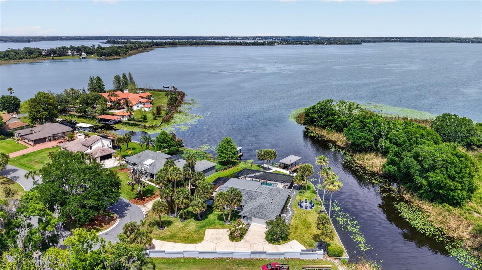 28828 BEAUCLAIRE DR, TAVARES, FL, 32778