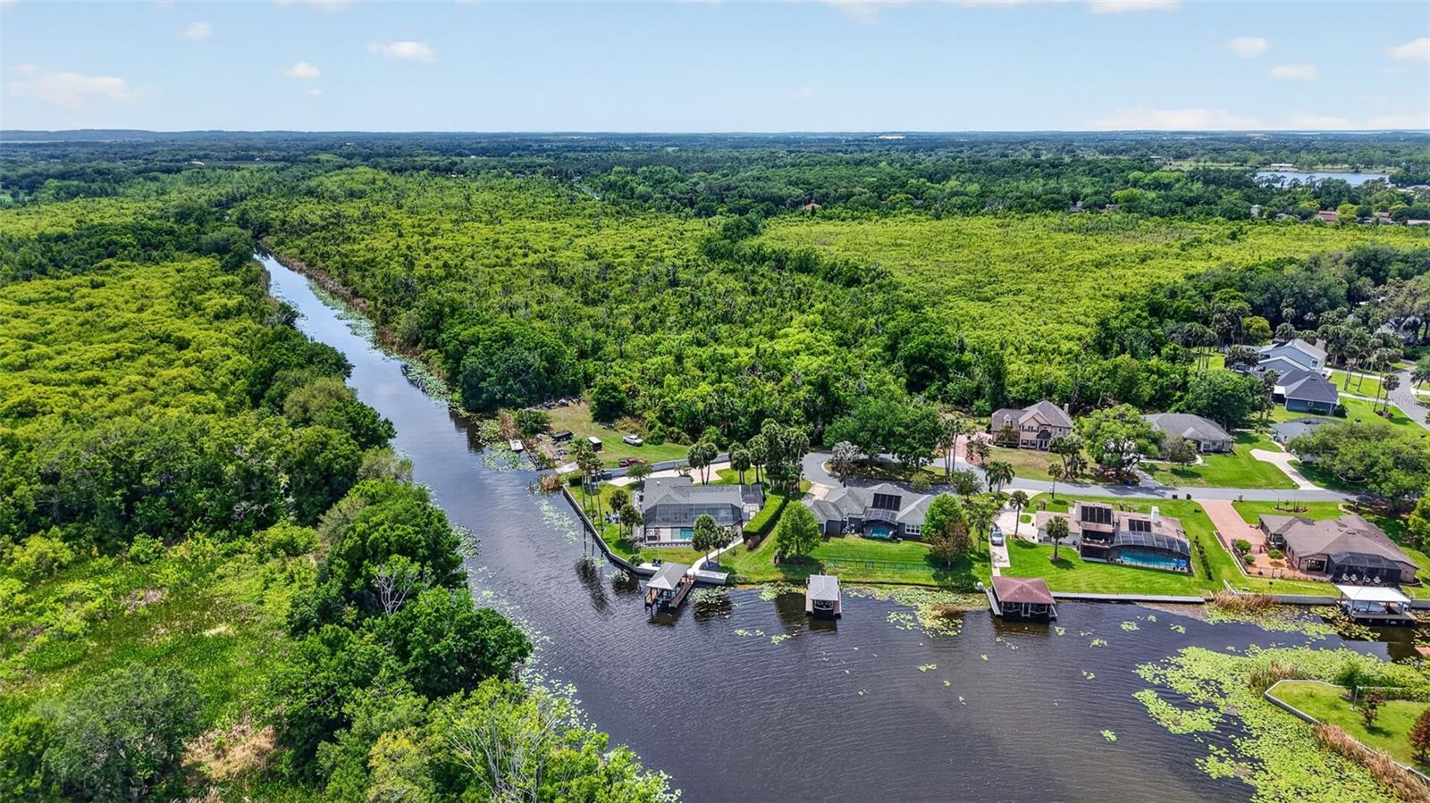 28828 BEAUCLAIRE DR, TAVARES, FL, 32778