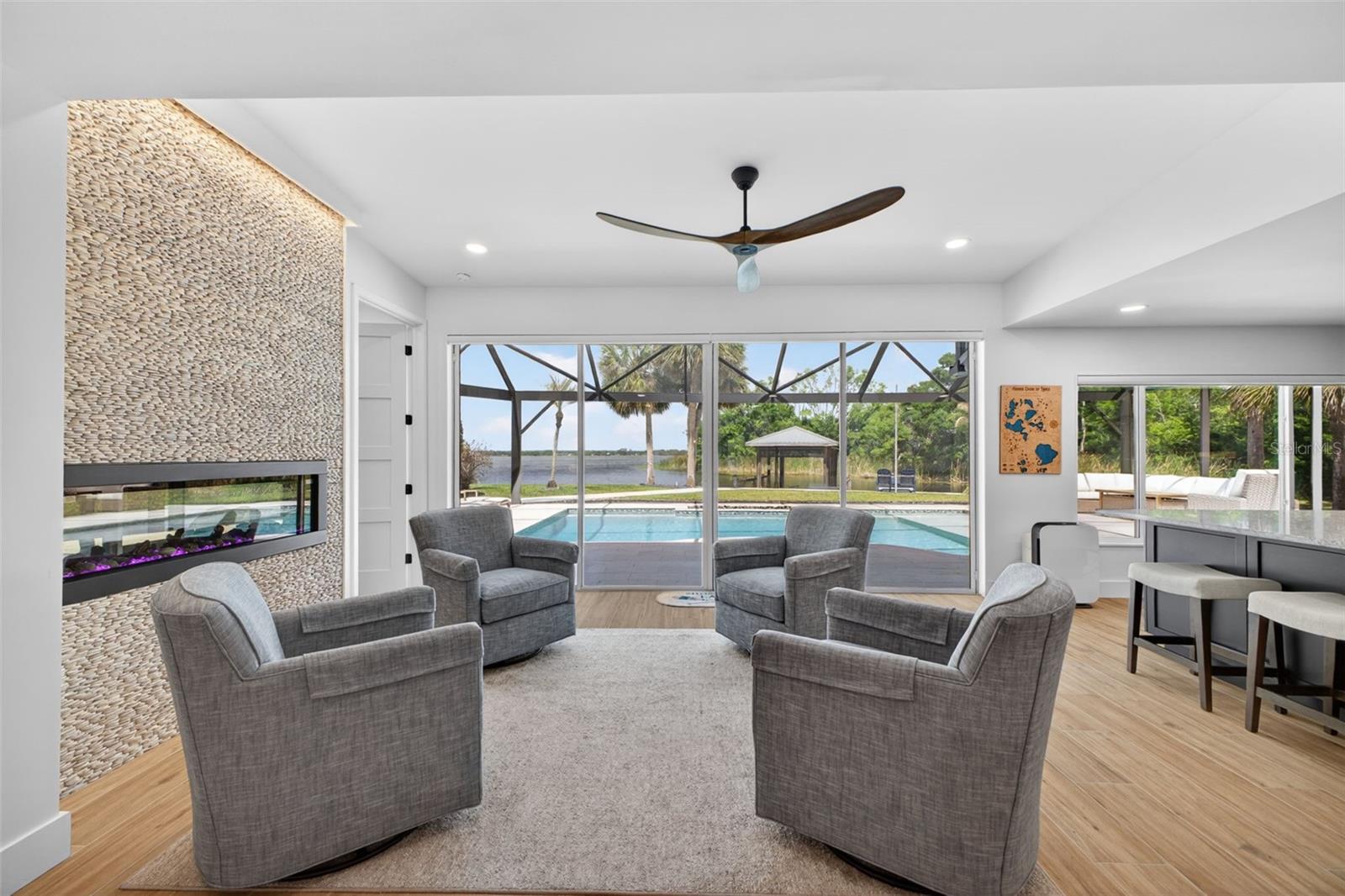 28828 BEAUCLAIRE DR, TAVARES, FL, 32778