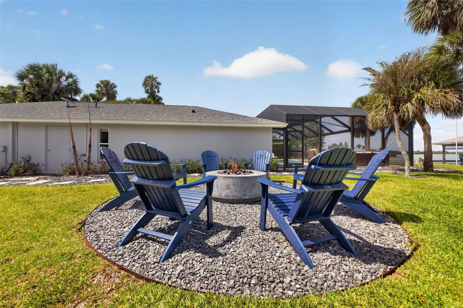 28828 BEAUCLAIRE DR, TAVARES, FL, 32778