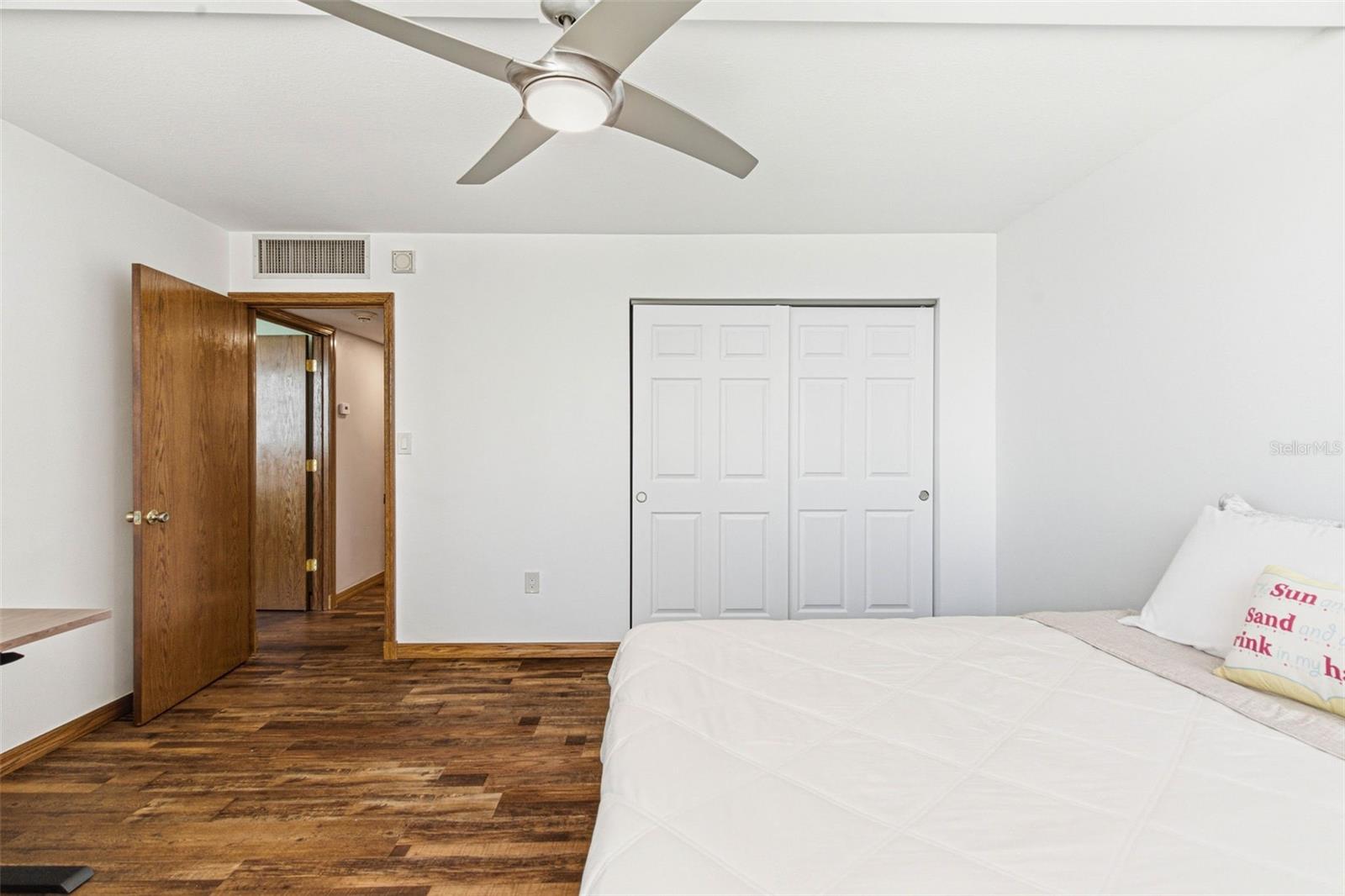 17920 GULF BLVD #1403, REDINGTON SHORES, FL, 33708