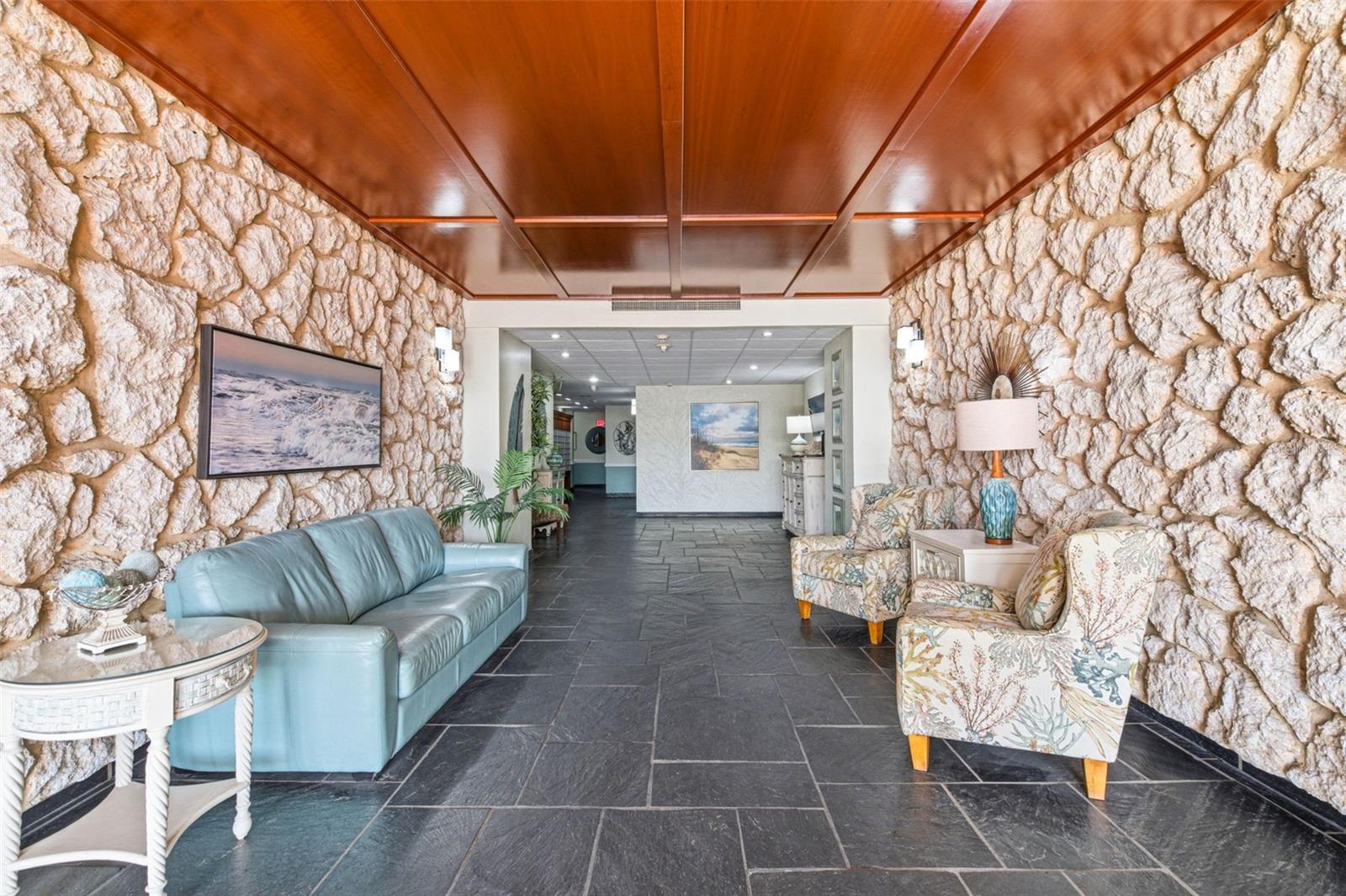 17920 GULF BLVD #1403, REDINGTON SHORES, FL, 33708
