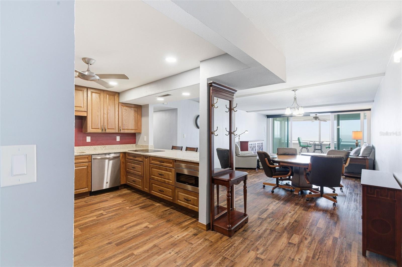 17920 GULF BLVD #1403, REDINGTON SHORES, FL, 33708