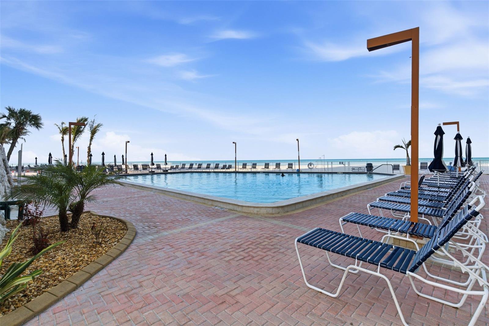 17920 GULF BLVD #1403, REDINGTON SHORES, FL, 33708