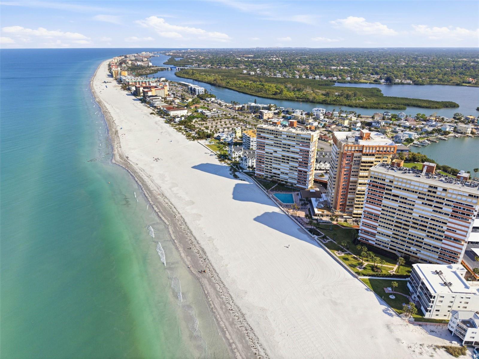 17920 GULF BLVD #1403, REDINGTON SHORES, FL, 33708