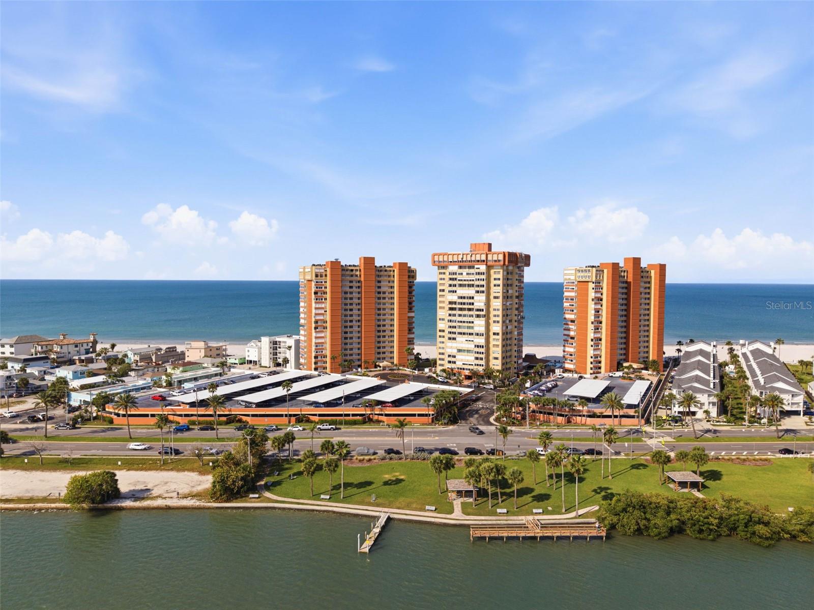 17920 GULF BLVD #1403, REDINGTON SHORES, FL, 33708