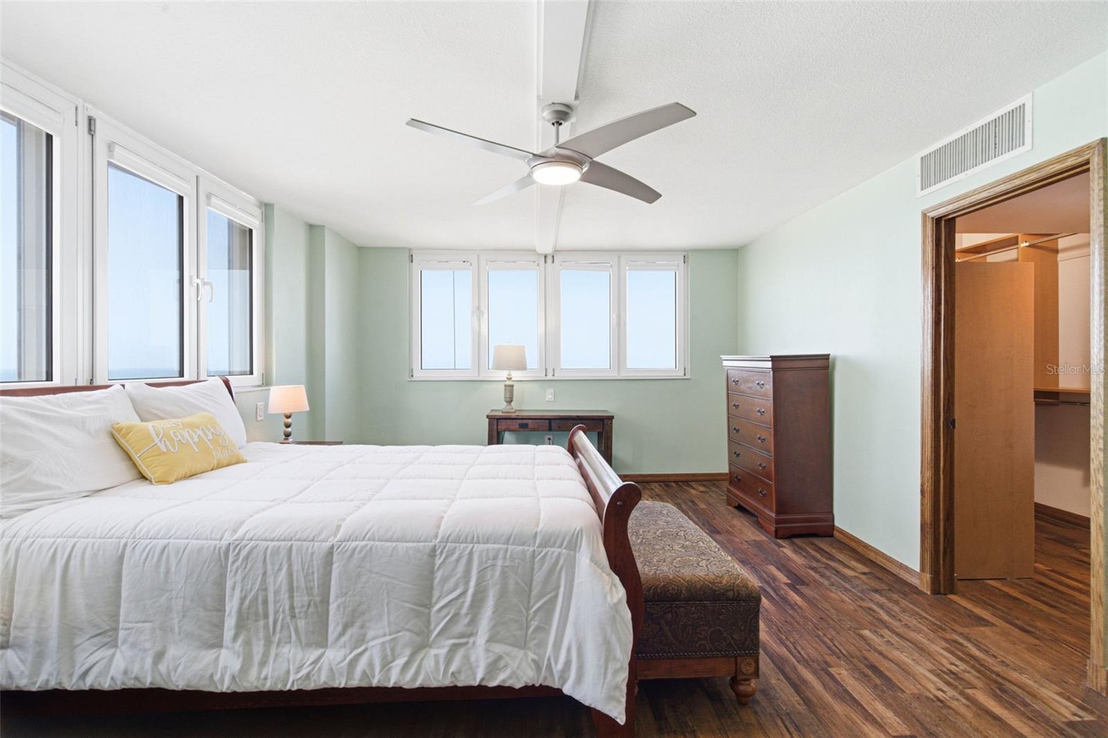 17920 GULF BLVD #1403, REDINGTON SHORES, FL, 33708