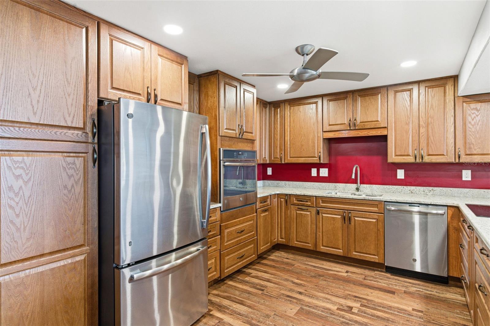 17920 GULF BLVD #1403, REDINGTON SHORES, FL, 33708