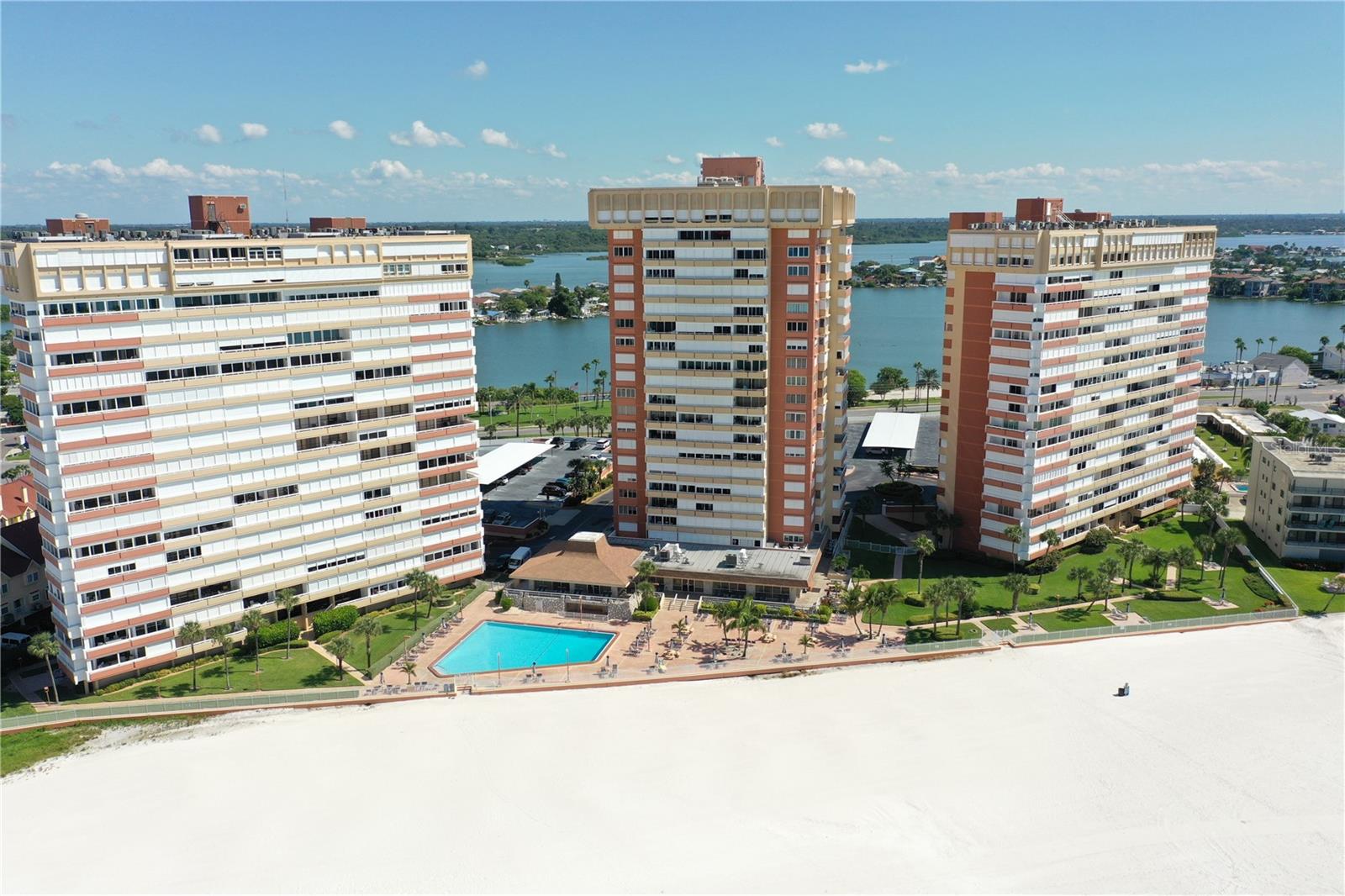 17920 GULF BLVD #1403, REDINGTON SHORES, FL, 33708