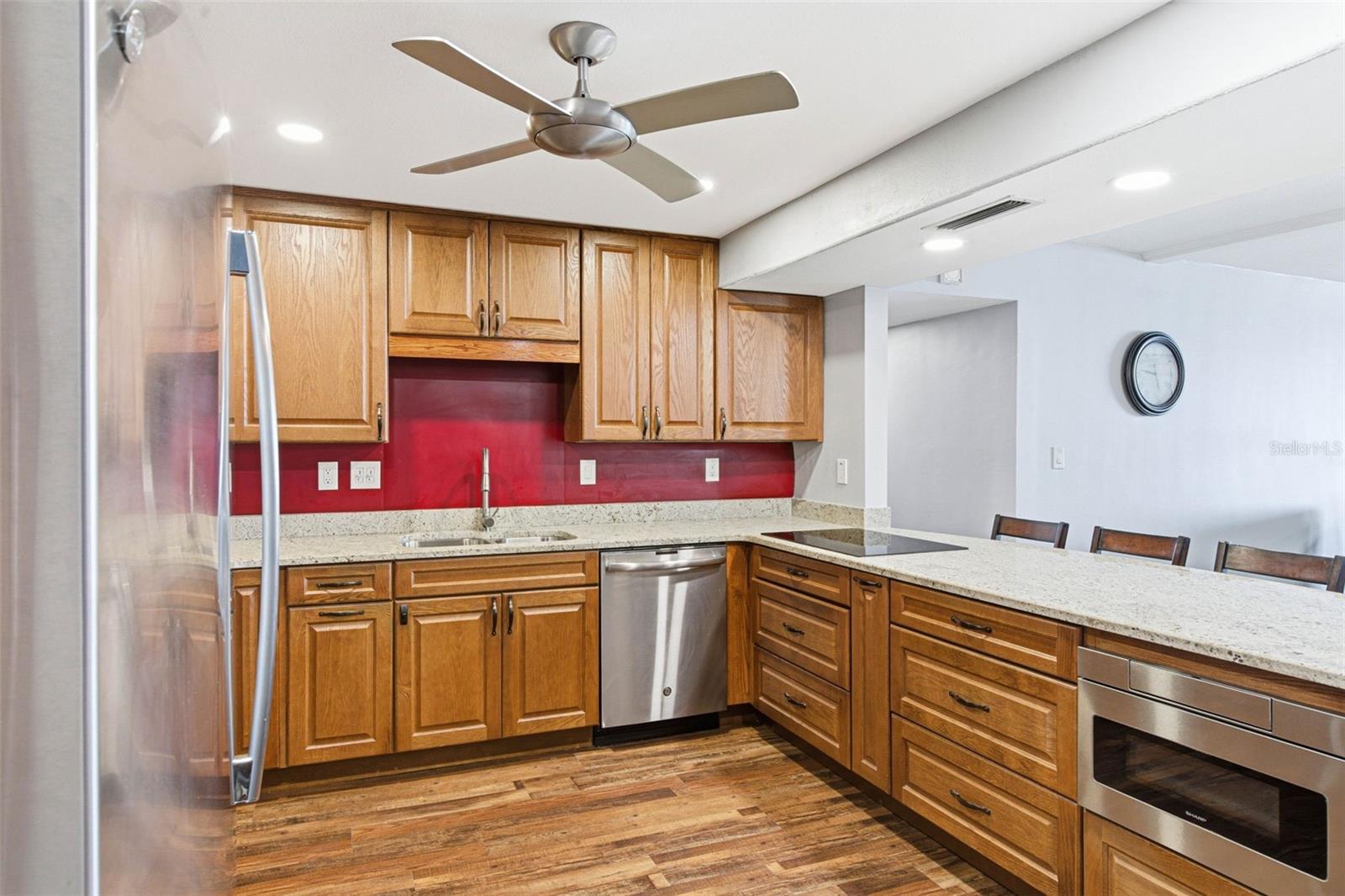 17920 GULF BLVD #1403, REDINGTON SHORES, FL, 33708