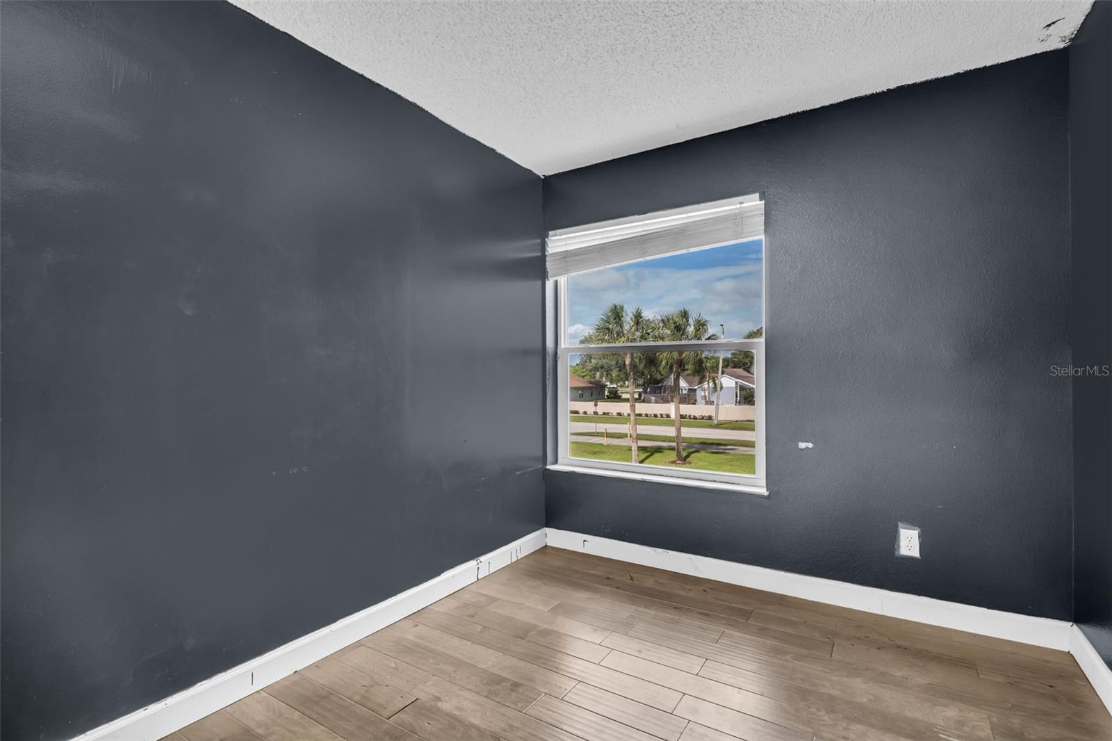 301 TAVERNIER DR, OLDSMAR, FL, 34677