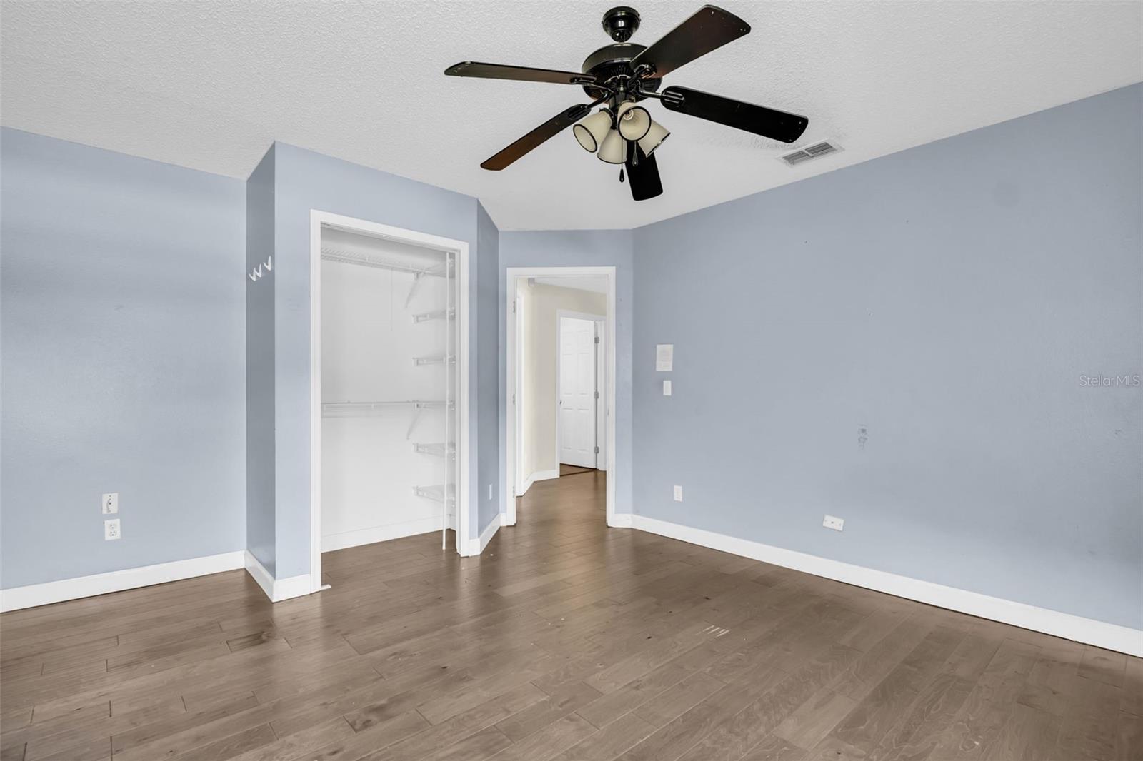 301 TAVERNIER DR, OLDSMAR, FL, 34677