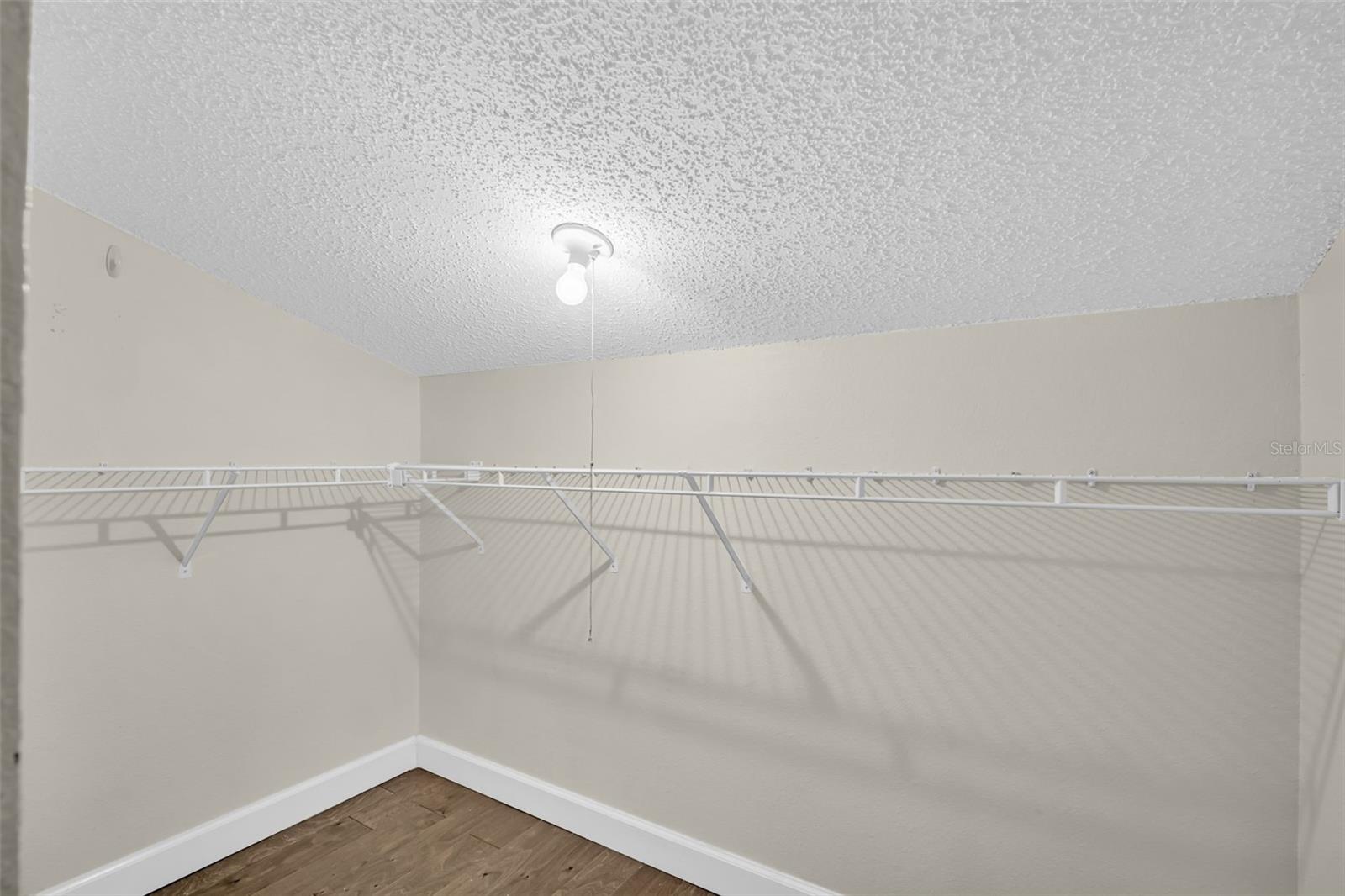 301 TAVERNIER DR, OLDSMAR, FL, 34677