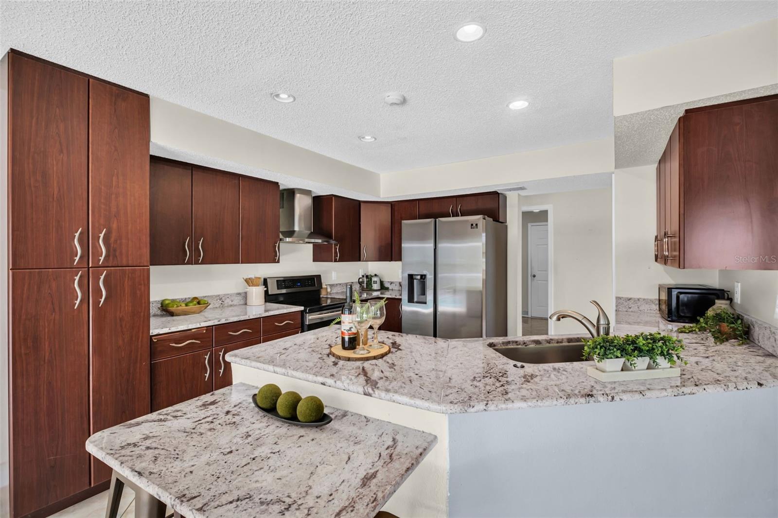 301 TAVERNIER DR, OLDSMAR, FL, 34677