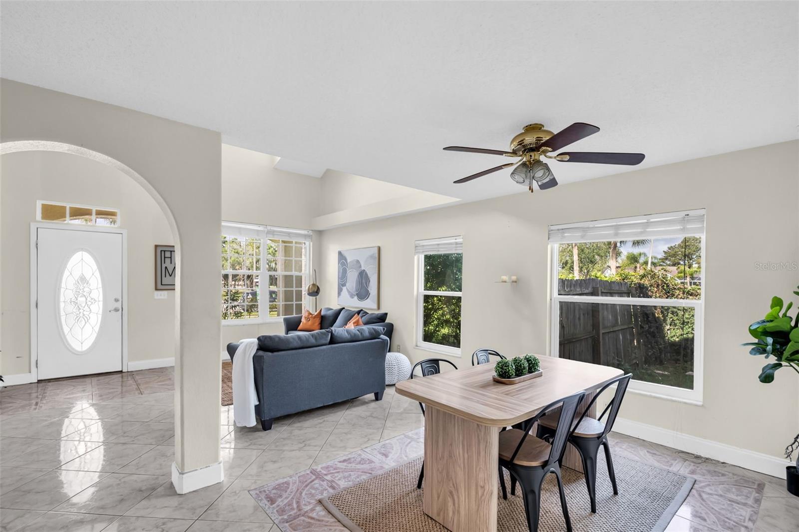 301 TAVERNIER DR, OLDSMAR, FL, 34677