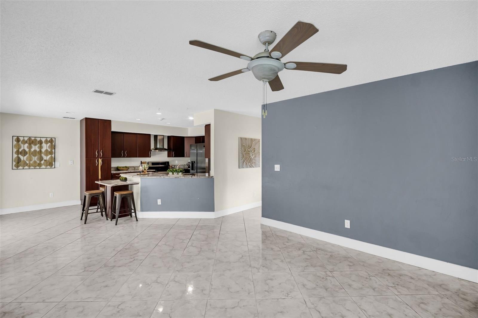 301 TAVERNIER DR, OLDSMAR, FL, 34677