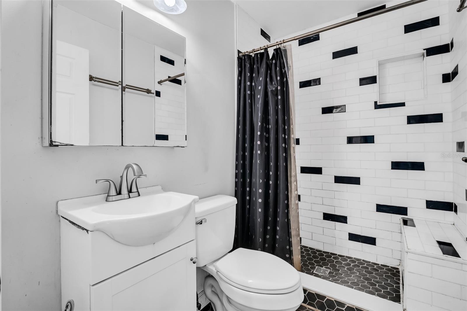 301 TAVERNIER DR, OLDSMAR, FL, 34677