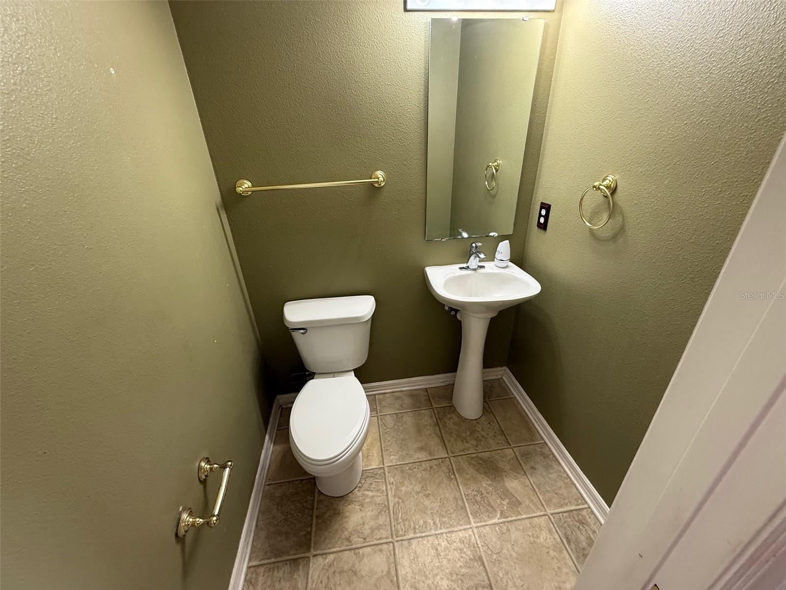 708 BRENTON LEAF DR, RUSKIN, FL, 33570