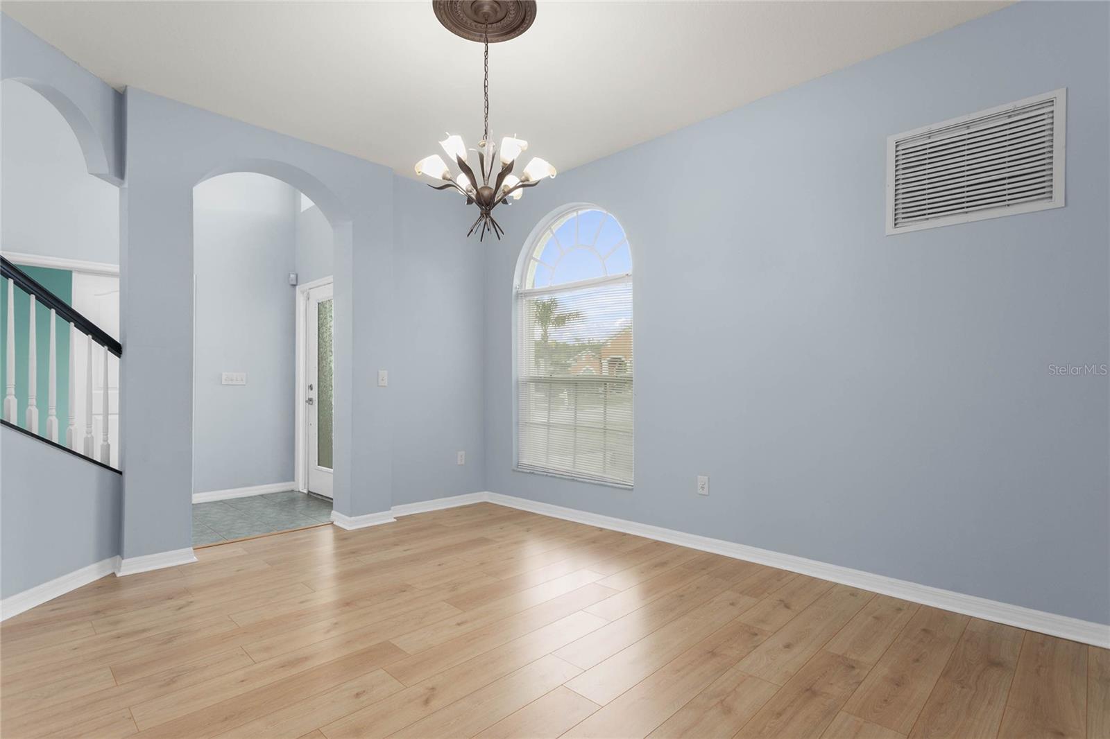27012 SEA BREEZE WAY, WESLEY CHAPEL, FL, 33544