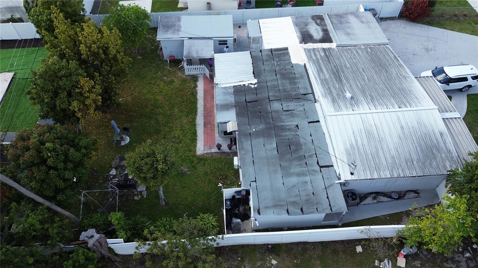 126 MIAMI GARDENS RD, WEST PARK, FL, 33023