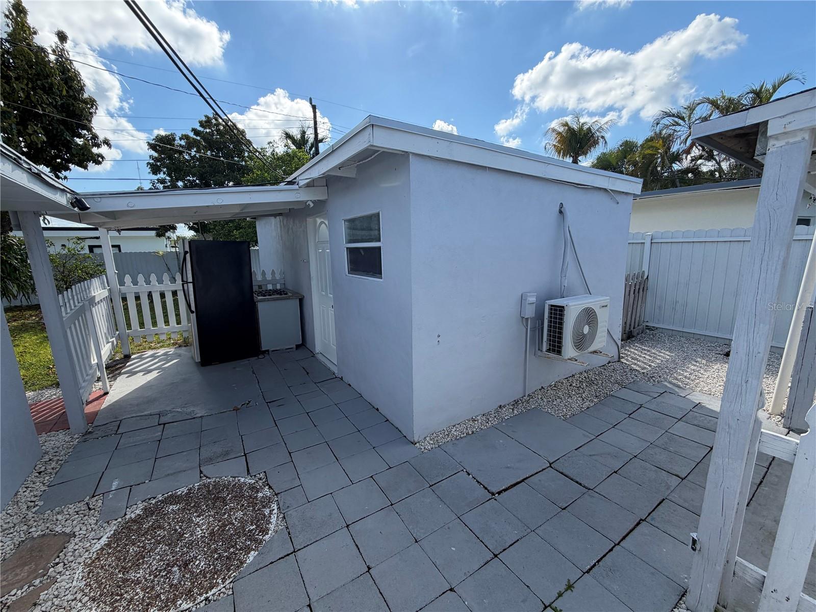 126 MIAMI GARDENS RD, WEST PARK, FL, 33023