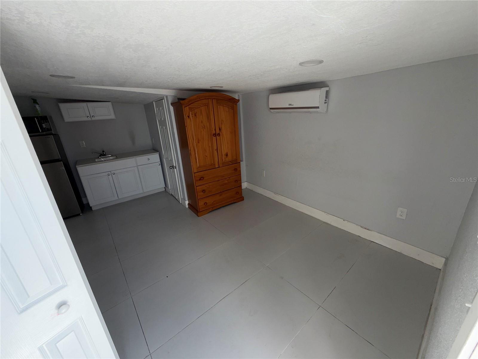 126 MIAMI GARDENS RD, WEST PARK, FL, 33023