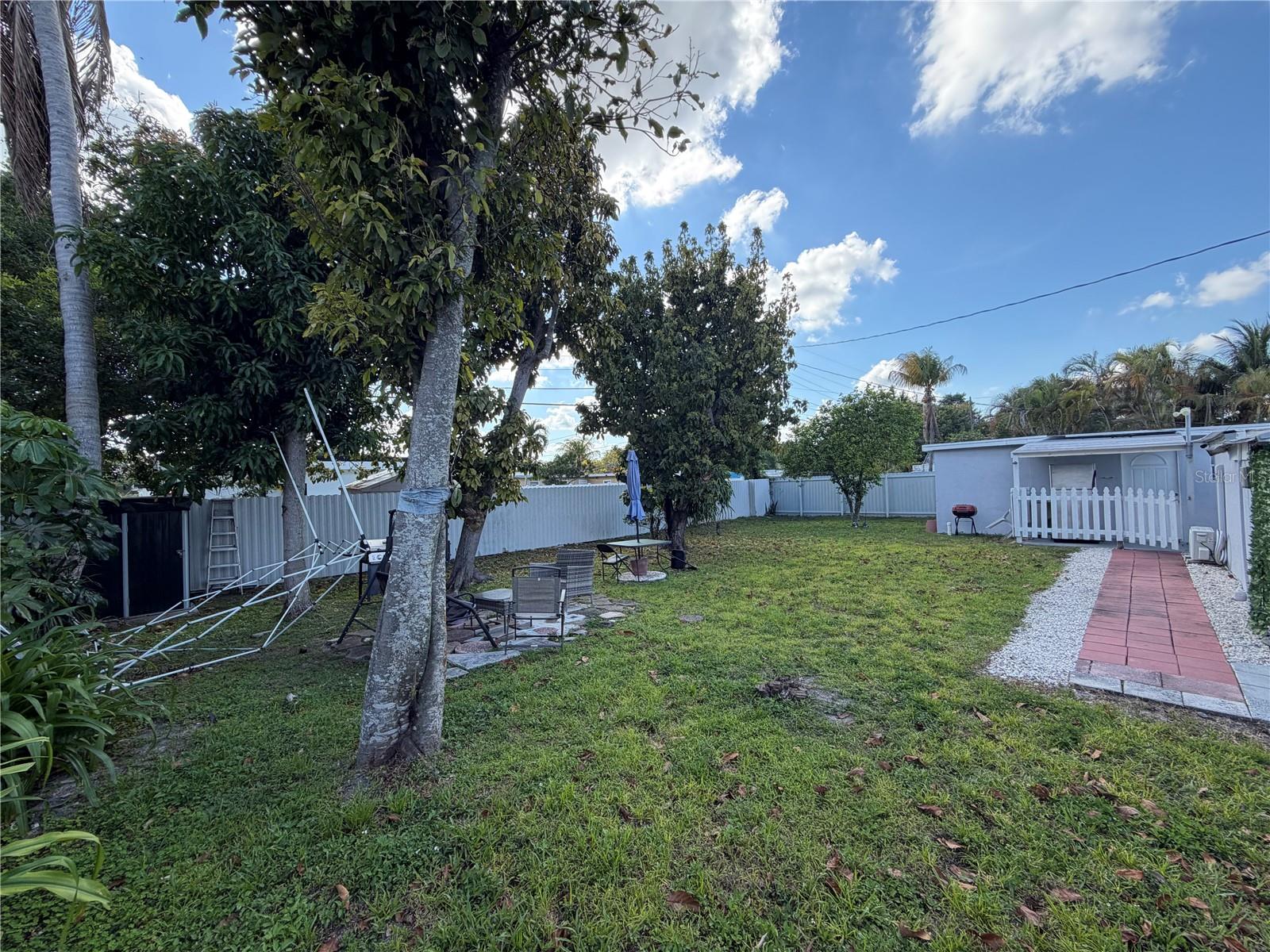 126 MIAMI GARDENS RD, WEST PARK, FL, 33023