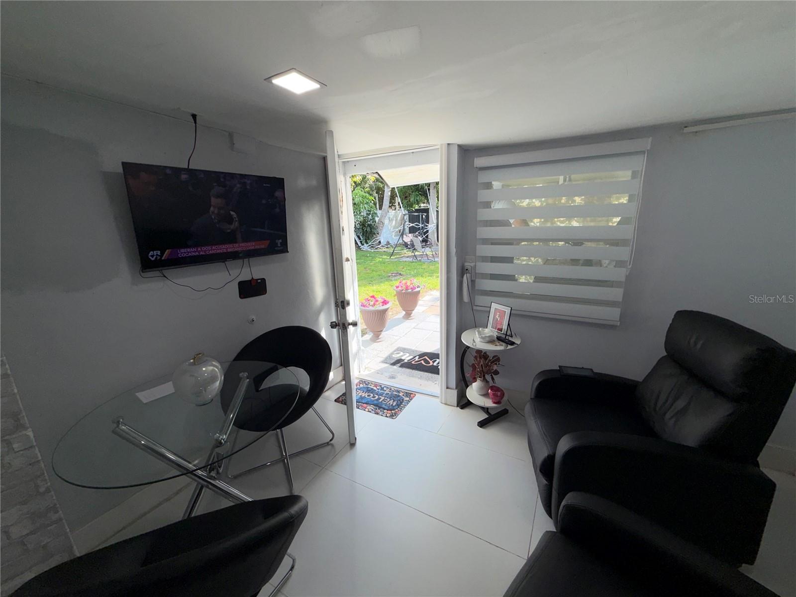 126 MIAMI GARDENS RD, WEST PARK, FL, 33023