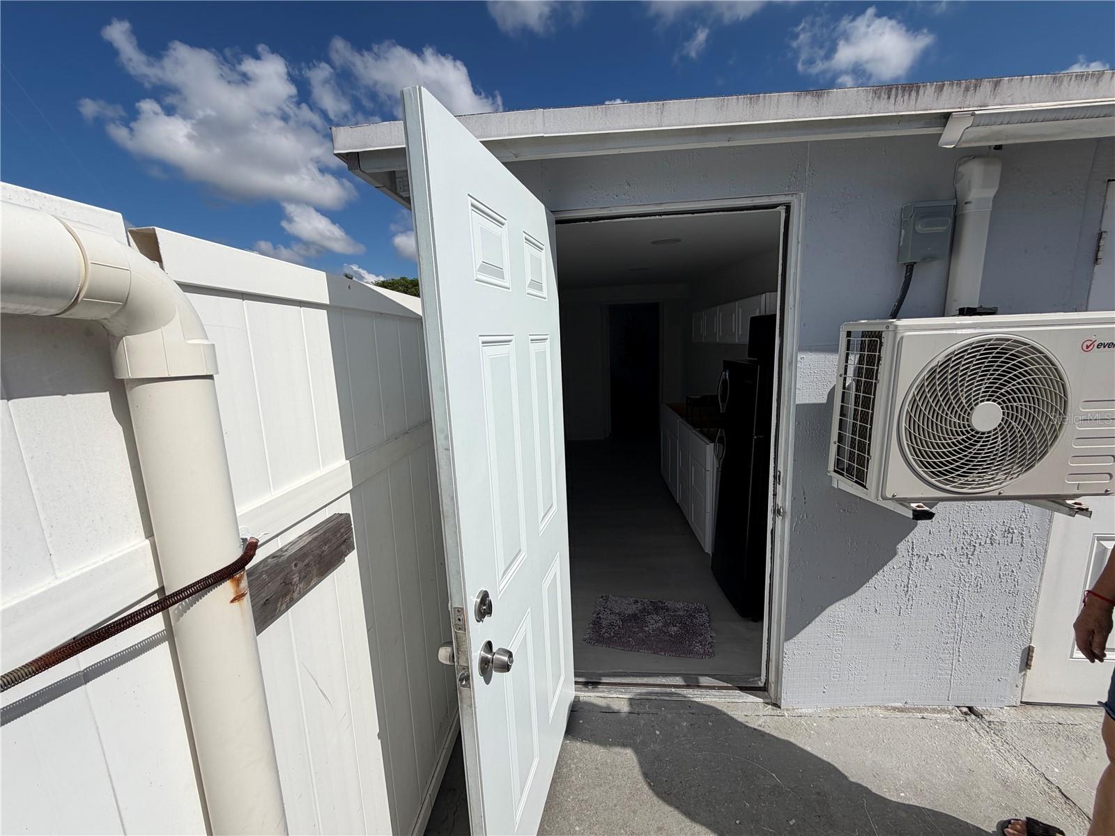 126 MIAMI GARDENS RD, WEST PARK, FL, 33023