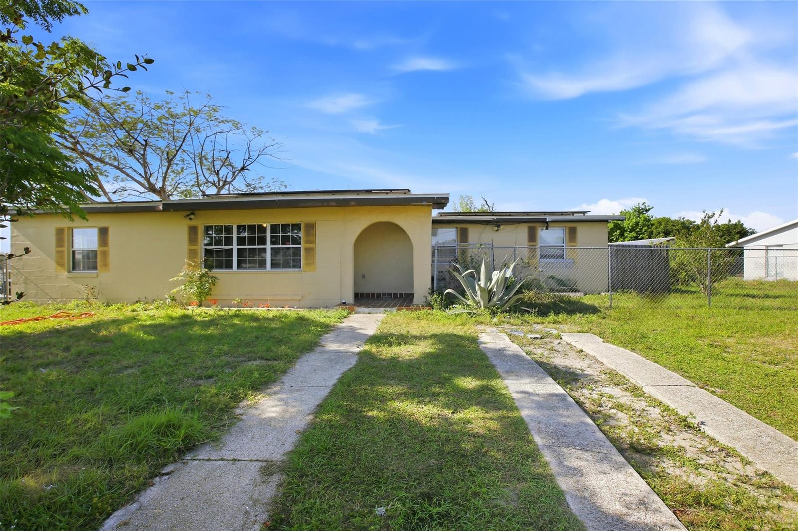 21585 OLEAN BLVD, PORT CHARLOTTE, FL, 33952