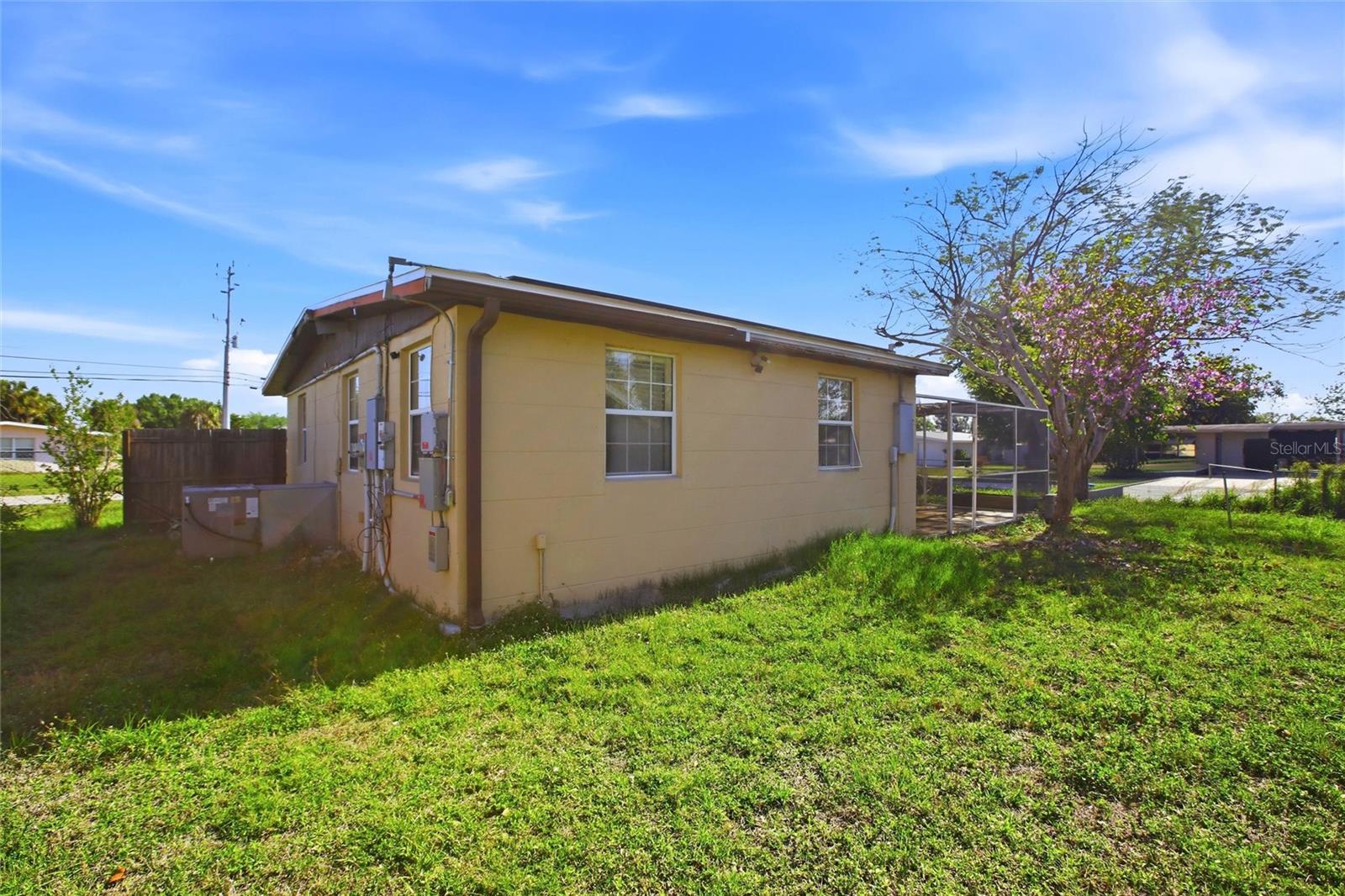 21585 OLEAN BLVD, PORT CHARLOTTE, FL, 33952