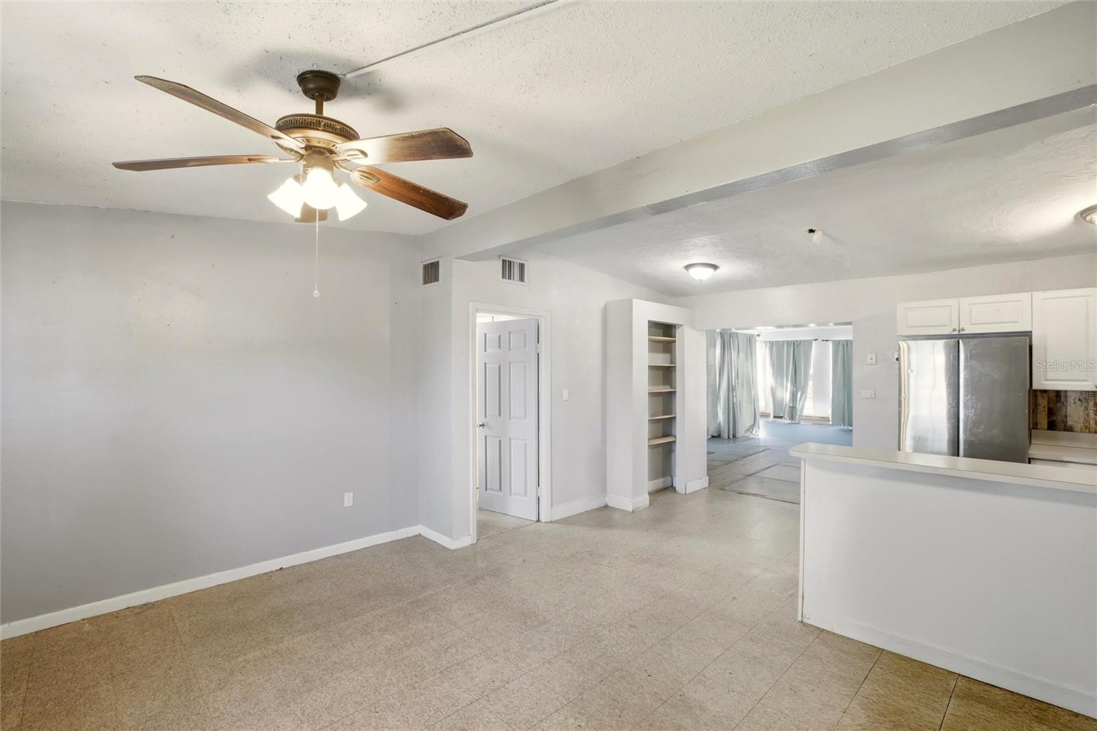 21585 OLEAN BLVD, PORT CHARLOTTE, FL, 33952