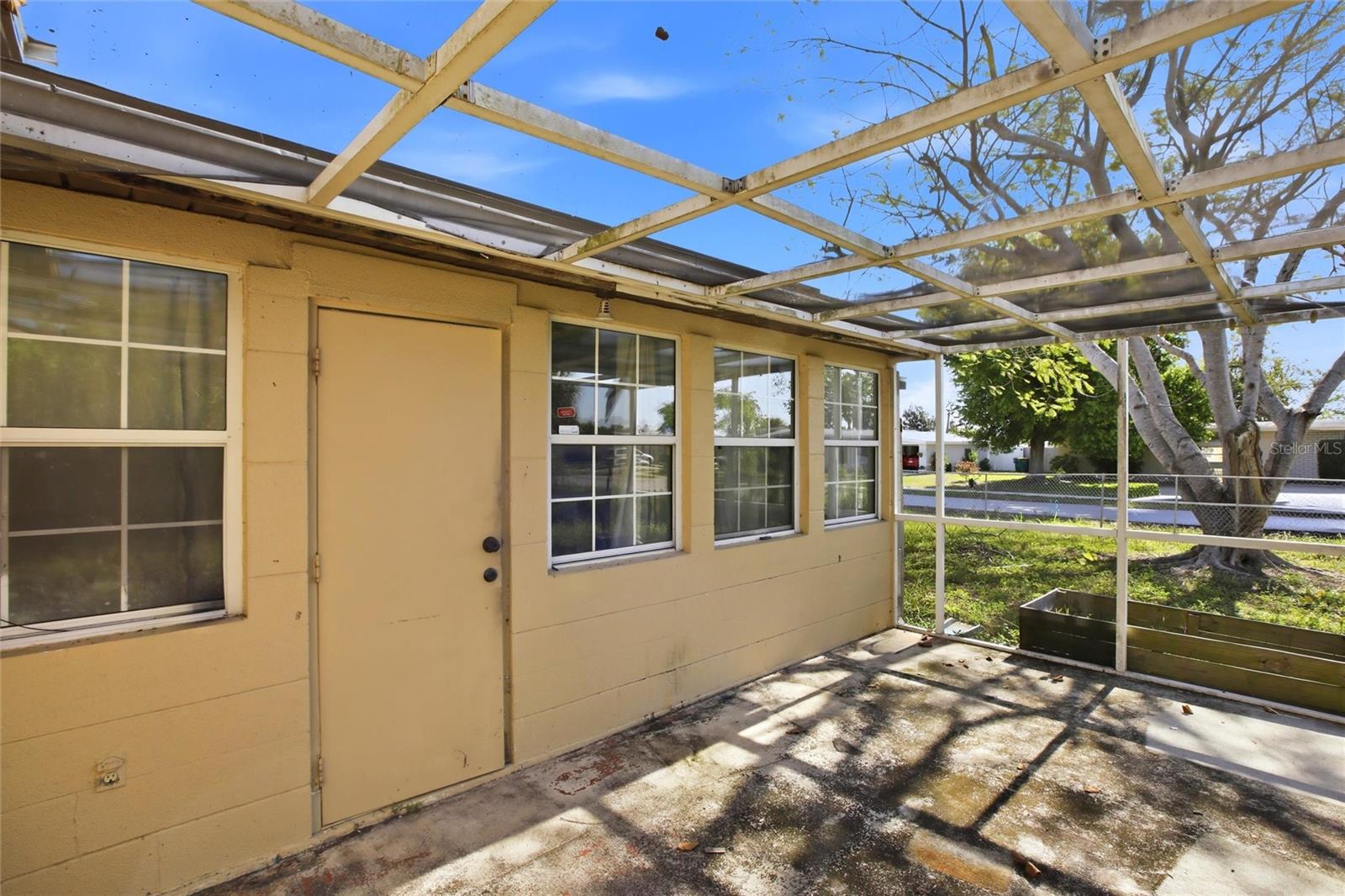 21585 OLEAN BLVD, PORT CHARLOTTE, FL, 33952
