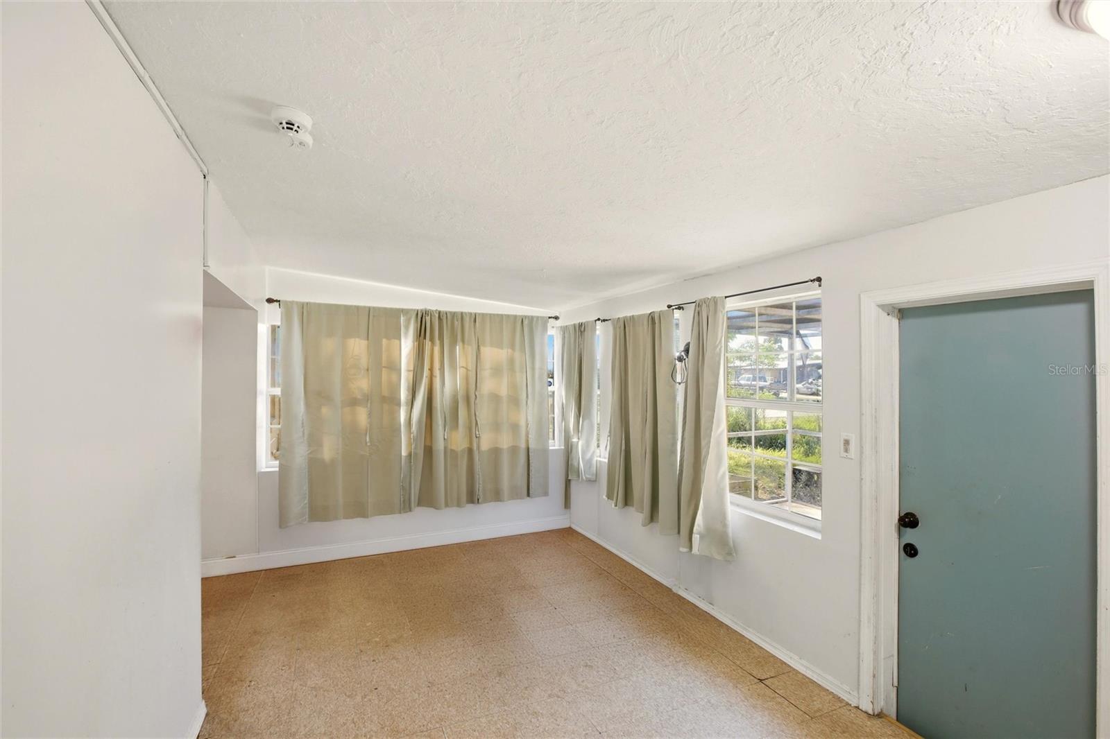 21585 OLEAN BLVD, PORT CHARLOTTE, FL, 33952